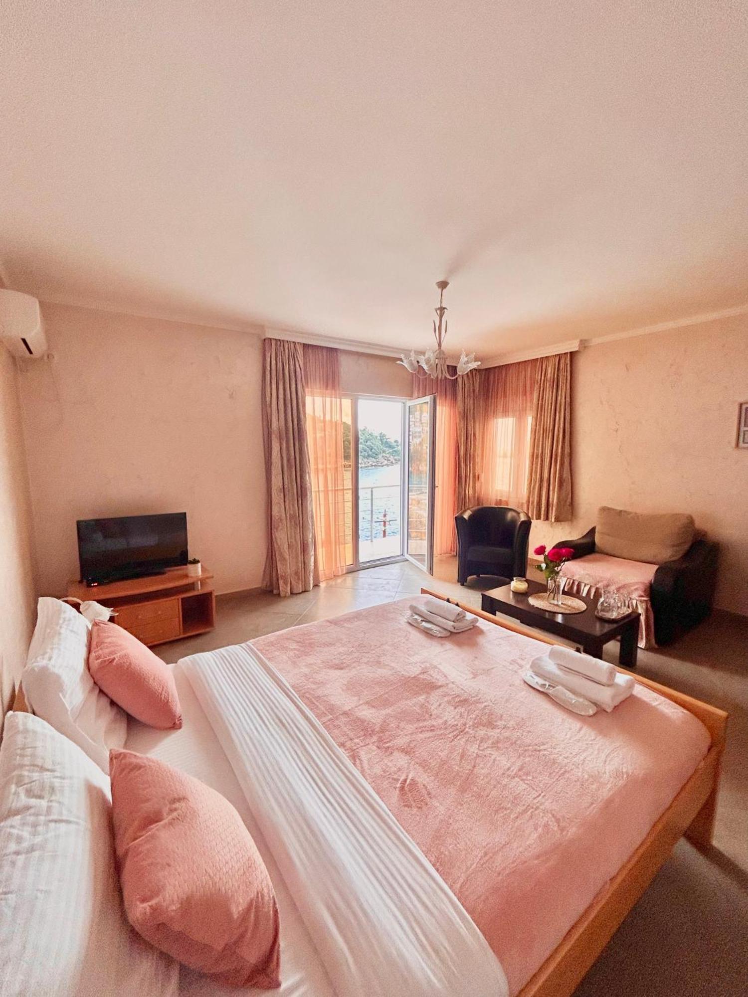 Hotel Victoria Bar Ngoại thất bức ảnh