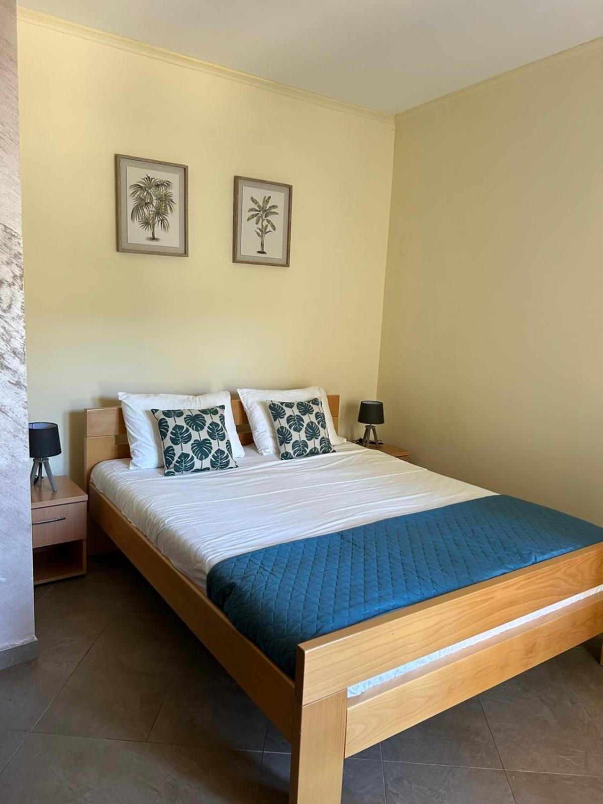 Hotel Victoria Bar Phòng bức ảnh